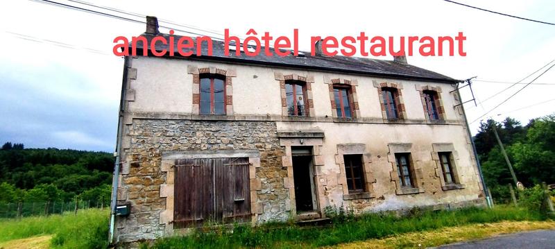 Maison de village - 310 m² - 16 pièces