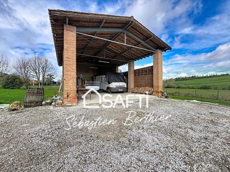 Maison - 237 m² - 7 pièces