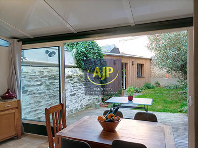 Appartement - 87 m² - 5 pièces