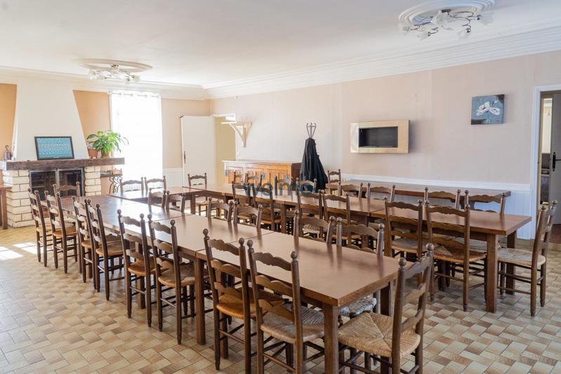 Demeure - 700 m² - 20 pièces