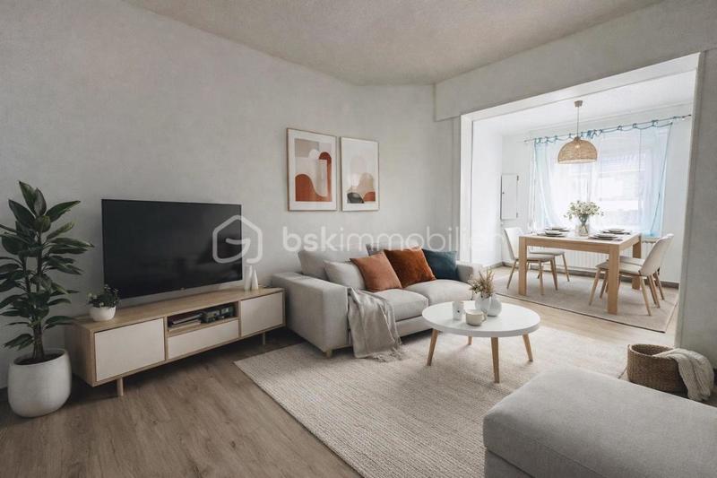 Maison de ville - 110 m² - 5 pièces