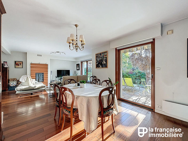 Maison - 146 m² - 7 pièces