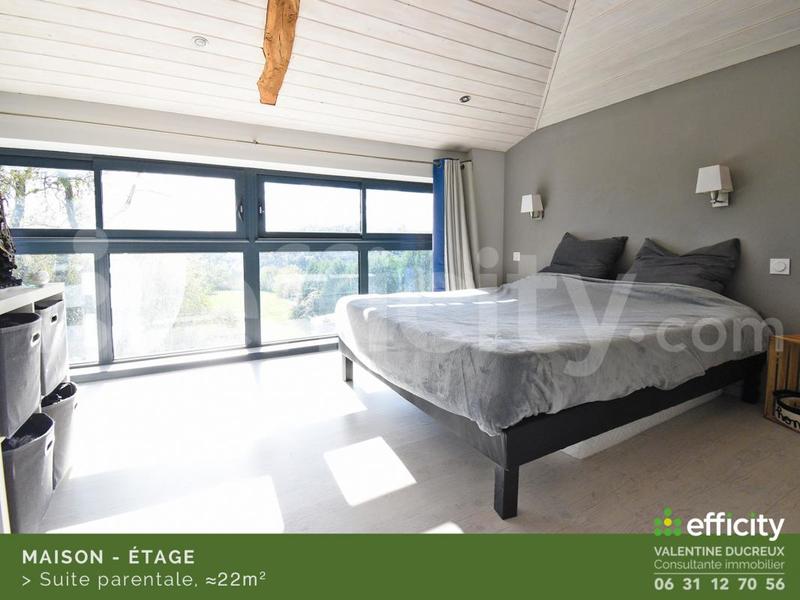 Maison - 180 m² - 6 pièces