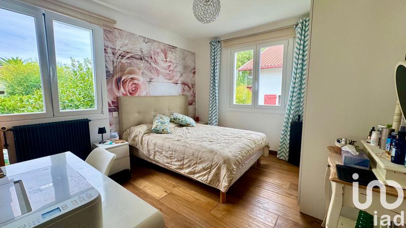 Maison - 224 m² - 11 pièces