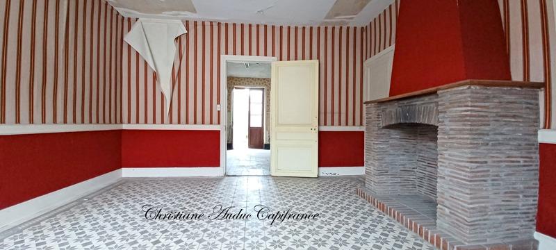 Maison - 144 m² - 8 pièces