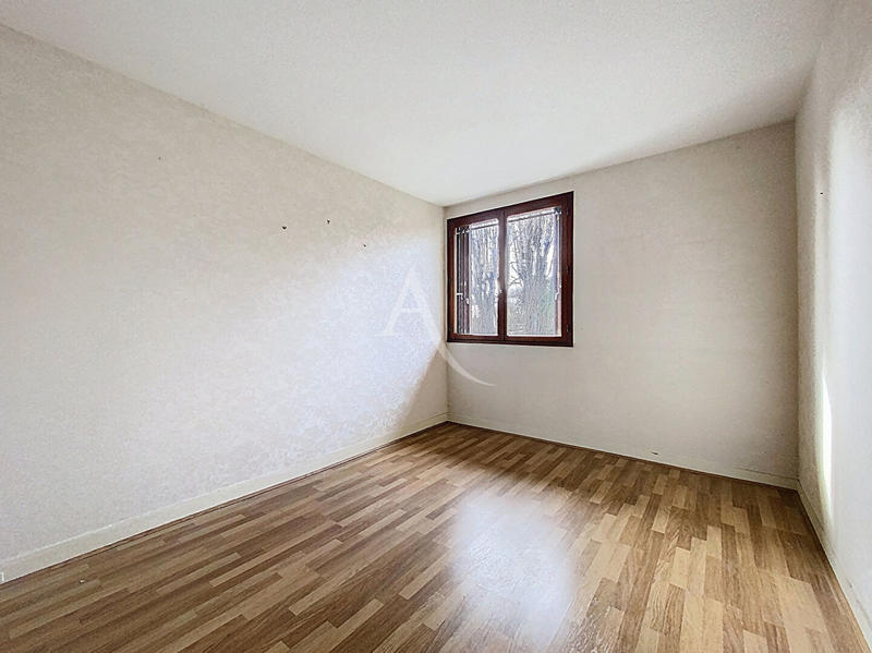 Appartement - 91 m² - 4 pièces