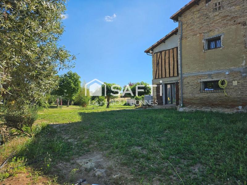 Maison - 400 m² - 6 pièces