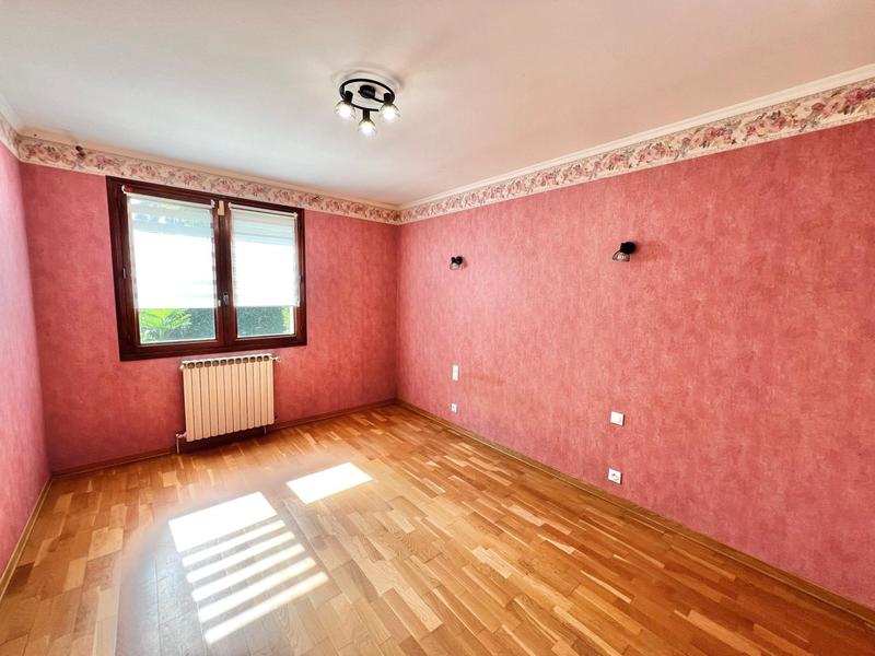 Maison - 146 m² - 7 pièces