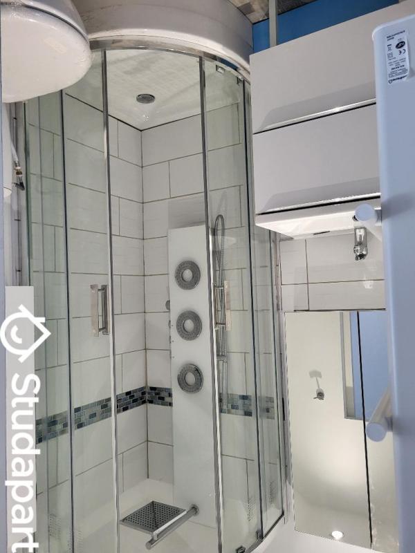 Chambre - 14 m² - 1 pièce