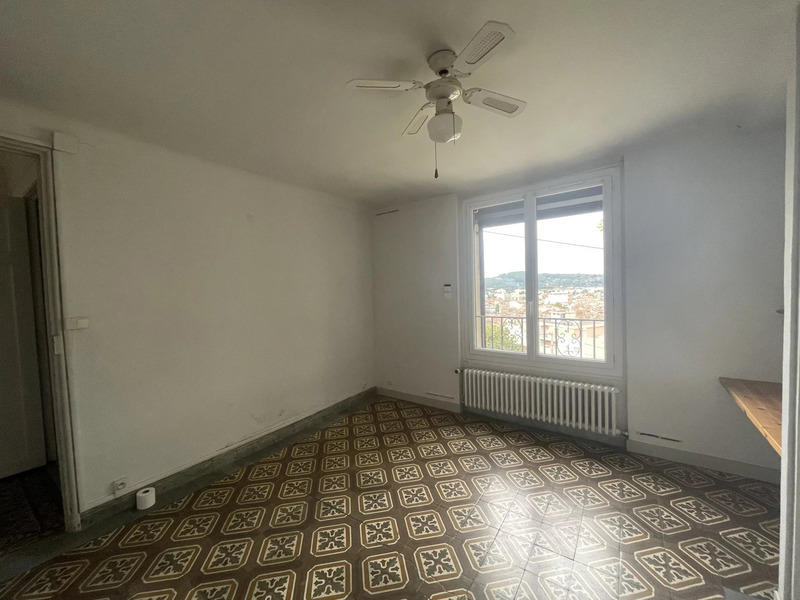 Maison - 195 m² - 7 pièces