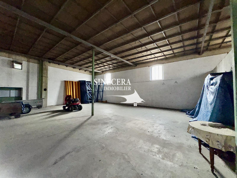 Local commercial - 150 m²