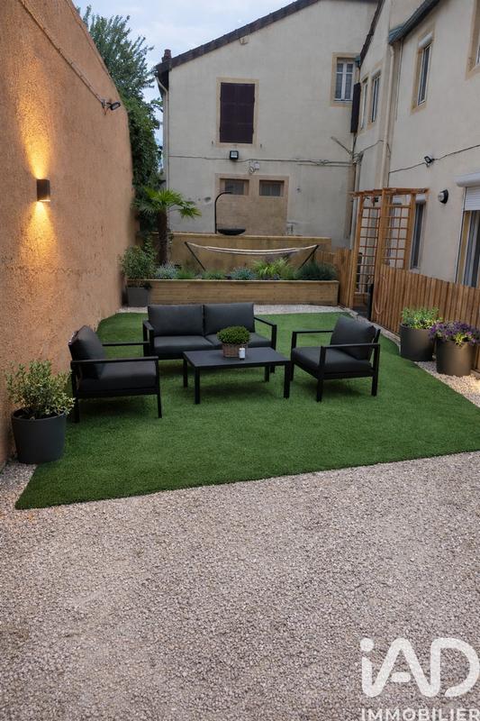 Maison - 190 m² - 9 pièces