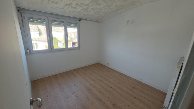 Maison - 101 m² - 5 pièces