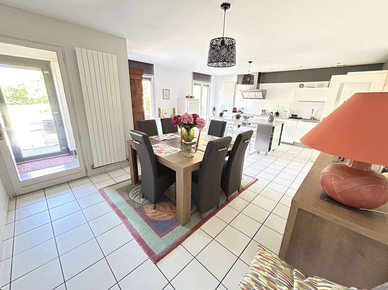 Maison - 110 m² - 5 pièces