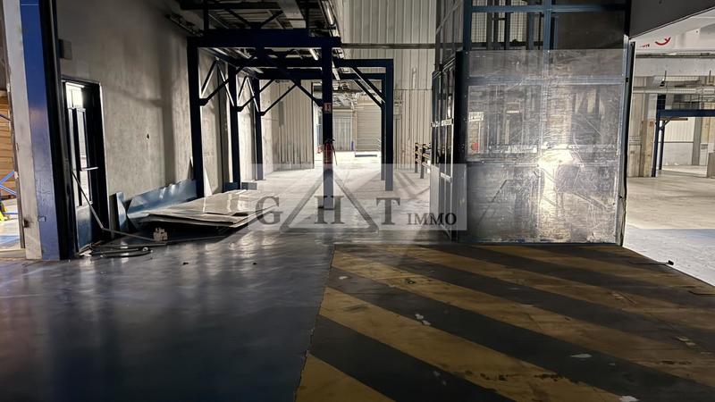 Entrepôt - 5 191 m²