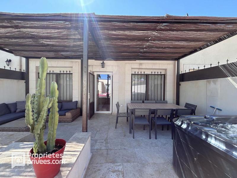 Maison - 120 m² - 5 pièces