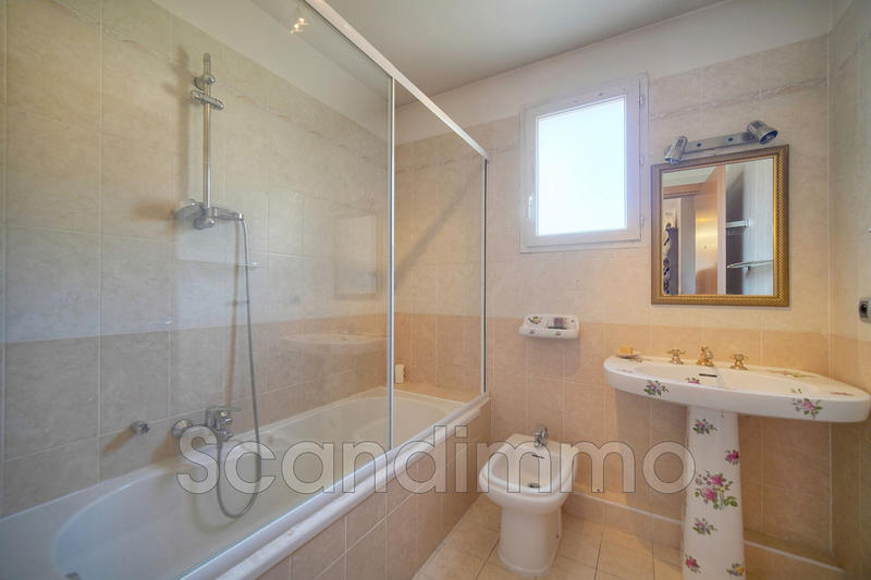Appartement - 120 m² - 4 pièces