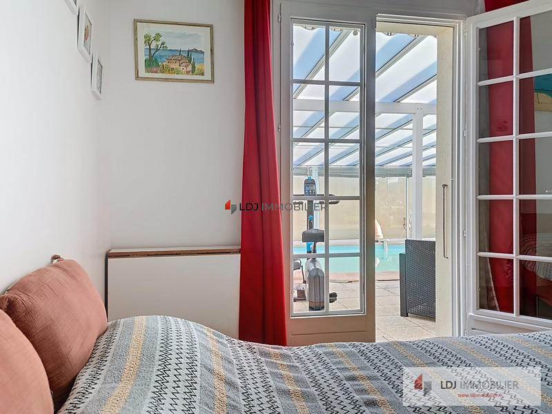 Maison - 95 m² - 4 pièces