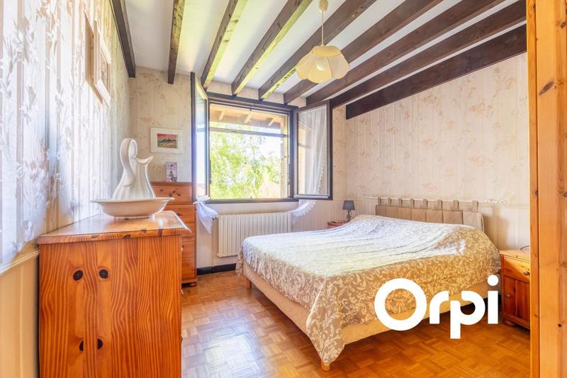 Maison - 240 m² - 6 pièces