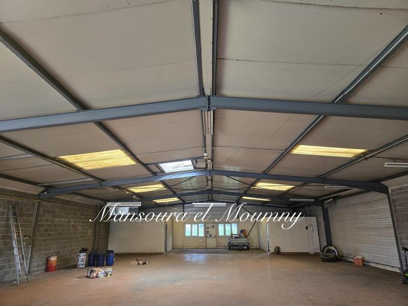 Bureau - 508 m² - 3 pièces