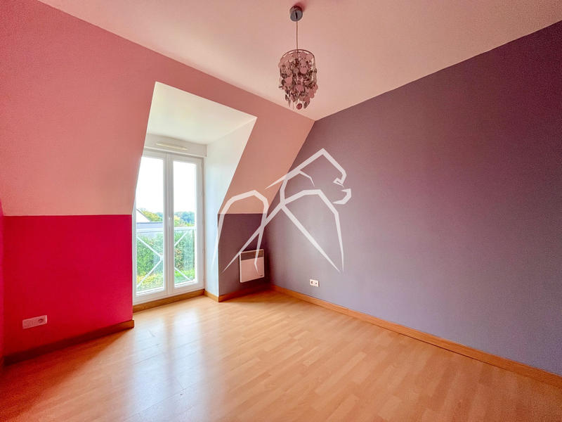 Maison - 87 m² - 4 pièces