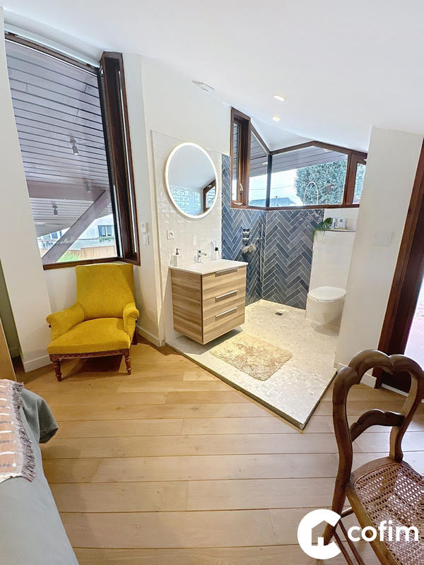 Maison - 135 m² - 6 pièces