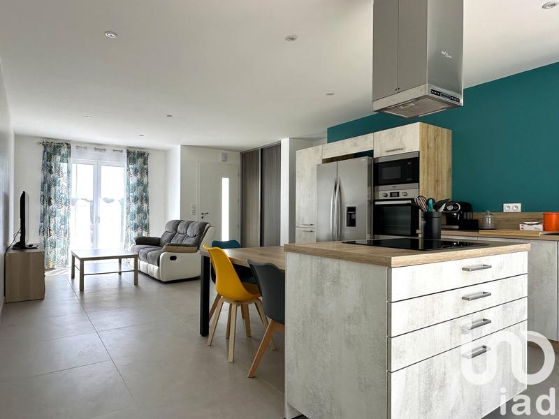 Maison - 93 m² - 4 pièces