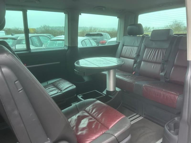 Volkswagen Multivan 2.5 Tdi 174 Fap Carat (7pl)