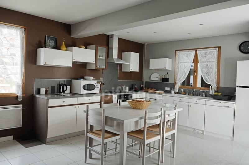 Maison - 148 m² - 7 pièces