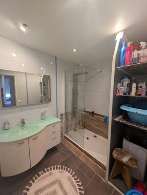 Appartement - 80 m² - 4 pièces