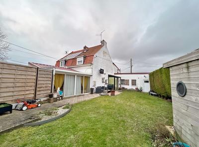 Maison - 122 m² - 4 pièces