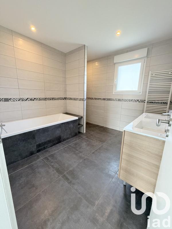 Maison - 129 m² - 6 pièces