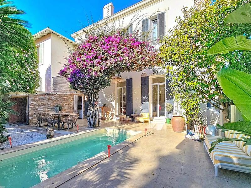 Maison - 108 m² - 5 pièces