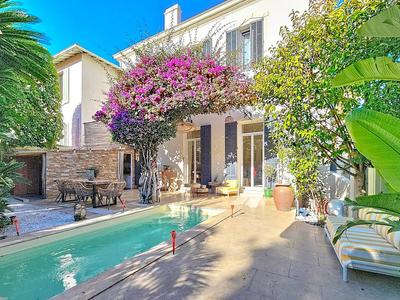 Maison - 108 m² - 5 pièces