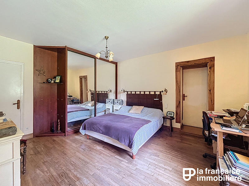 Maison - 159 m² - 5 pièces