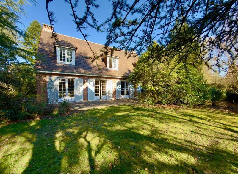 Maison - 166 m² - 7 pièces