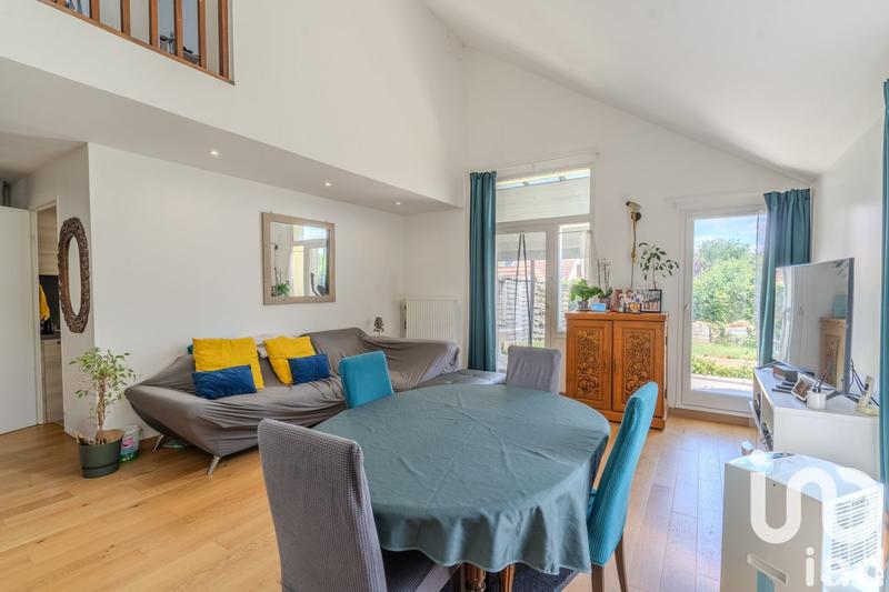 Maison - 100 m² - 6 pièces