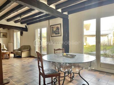 Maison - 149 m² - 7 pièces