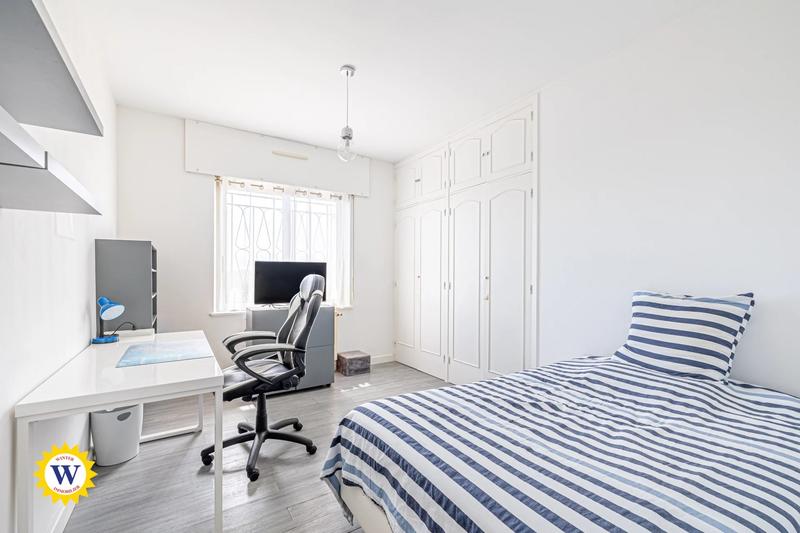 Villa - 211 m² - 7 pièces