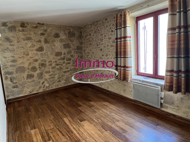 Maison de village - 110 m² - 4 pièces