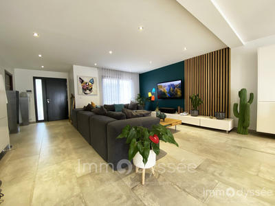 Maison - 191 m² - 6 pièces