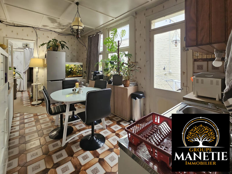 Maison ancienne - 143 m² - 8 pièces