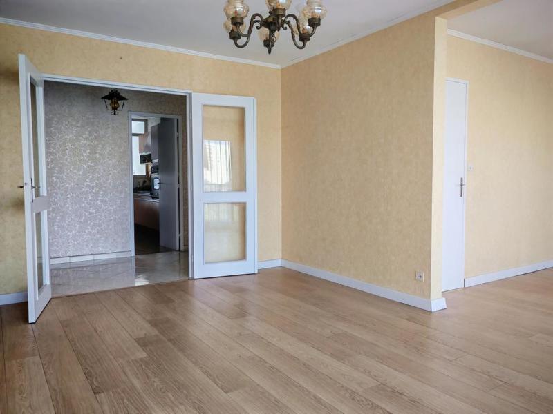 Appartement - 90 m² - 4 pièces