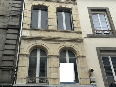 Immeuble - 9 pièces