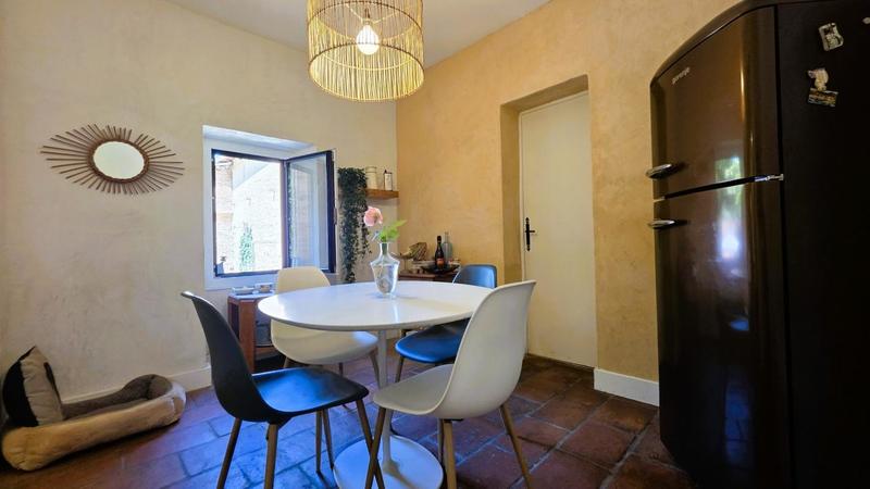 Demeure - 315 m² - 10 pièces