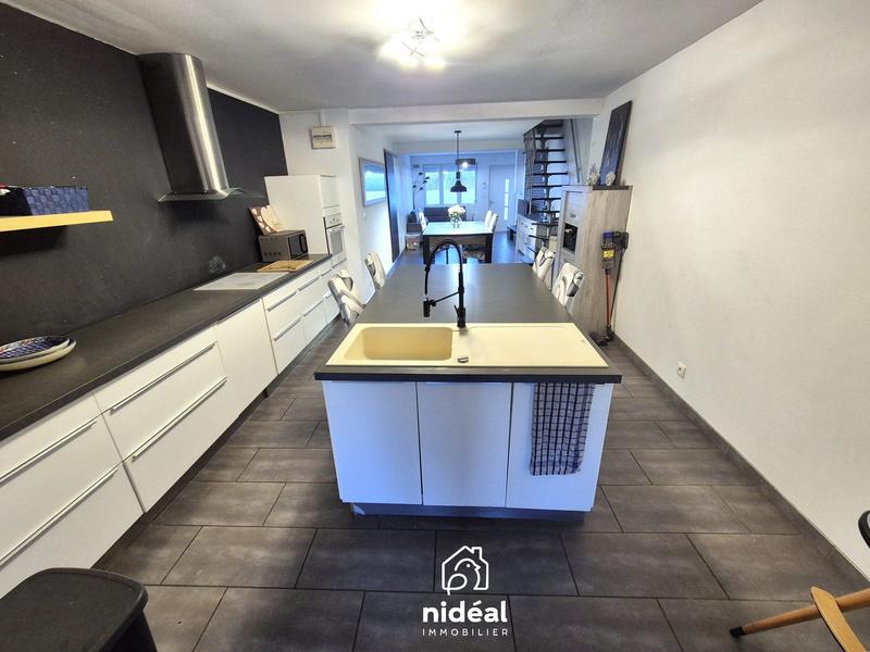 Maison - 108 m² - 4 pièces