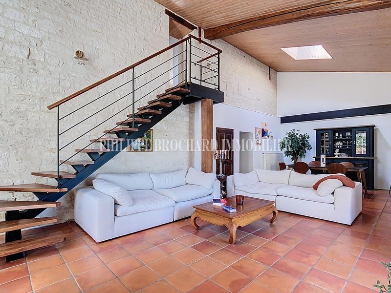 Maison ancienne - 162 m² - 6 pièces