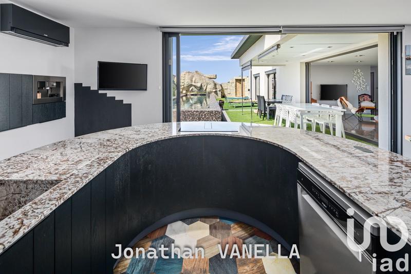 Maison de maîtres - 260 m² - 8 pièces