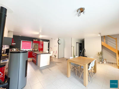 Maison - 170 m² - 7 pièces