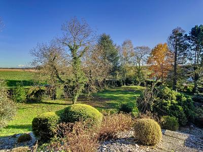 Maison - 171 m² - 7 pièces